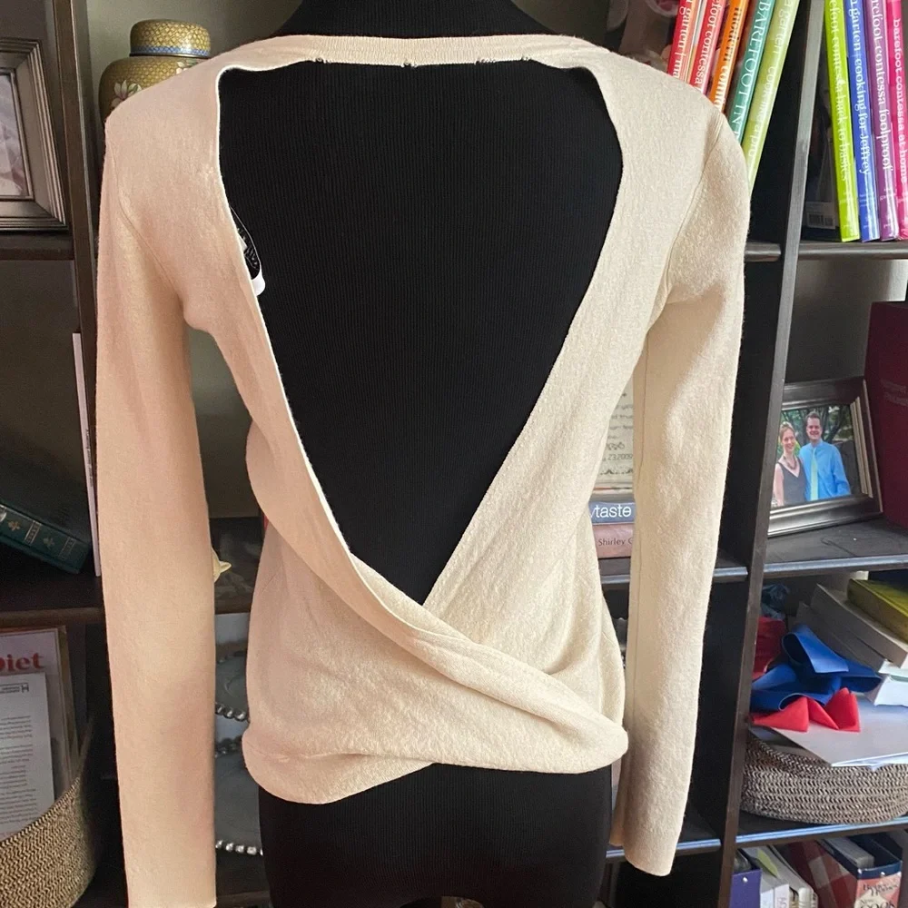 Diane Von Furstenburg Round Neck Open Back Sweater